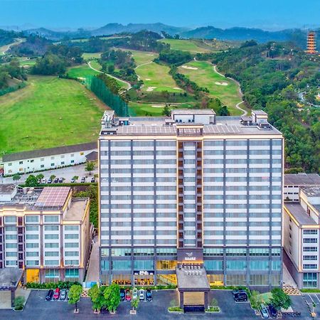 Phoenix Hill Hotel Dongguan - Golf Course Shop Exterior foto